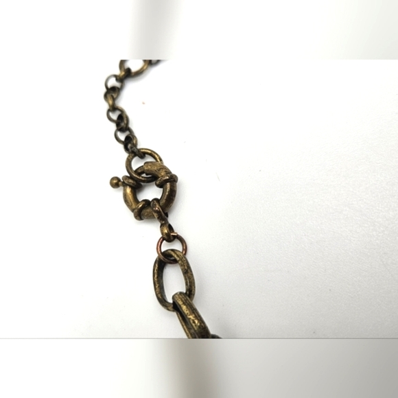 🟢3/$19🟢 J CREW Bling Burnished Gold Tone Large Statement Rhinestone Necklace - Picture 6 of 7